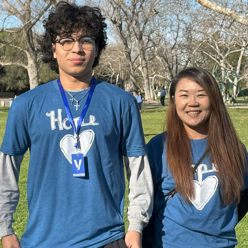 Kellin Smith and friend at Southern California Walk Strong to Cure JM event