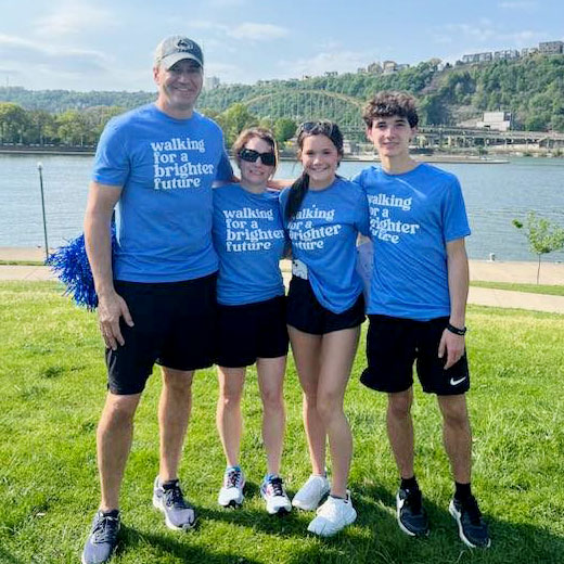 Melissa Eisenreich and family at Pittsburgh Chapter Walk Strong to Cure JM event