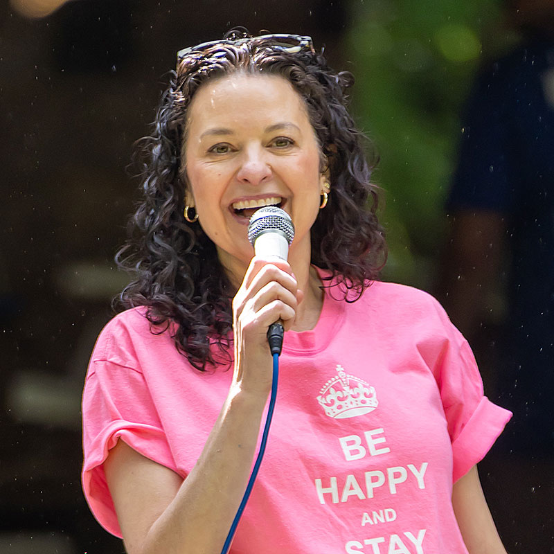 Nikki Hahn at New York Chapter Walk Strong to Cure JM event